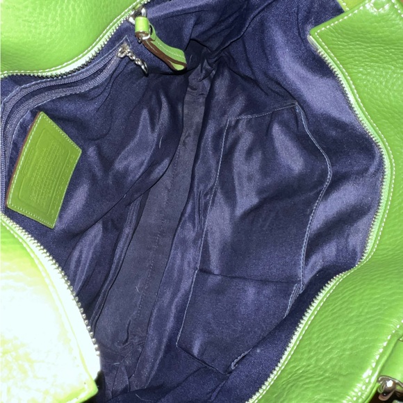 Coach Green Pebbled Leather handbag - Picture 7 of 7